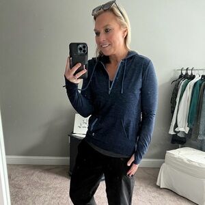 Vineyard vines performance 1/2 zip